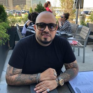 Meet your Posher, Hernan